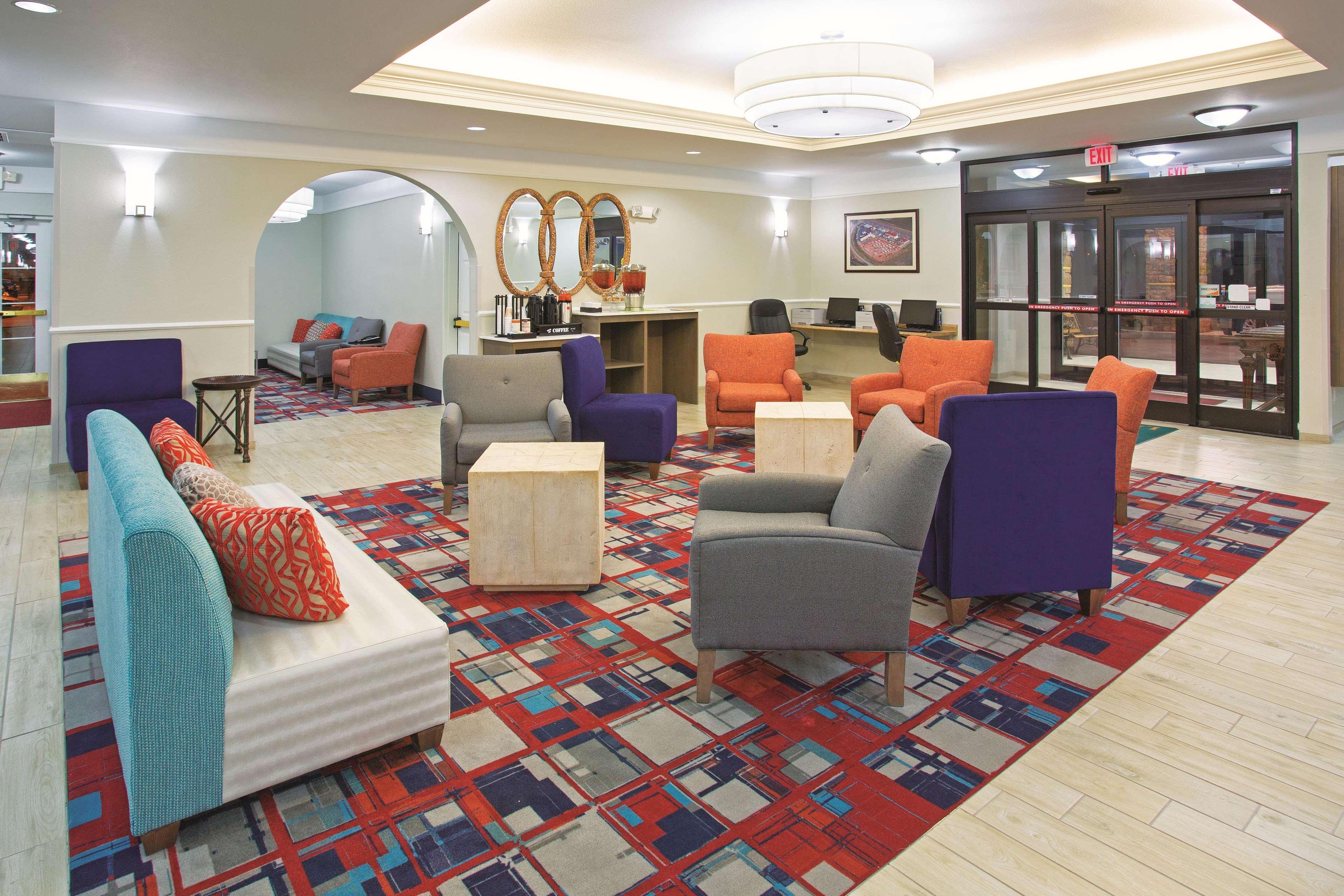 La Quinta By Wyndham Gallup Extérieur photo